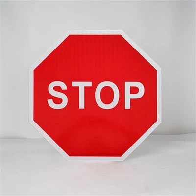 Reflektivni znak Street Road Stop